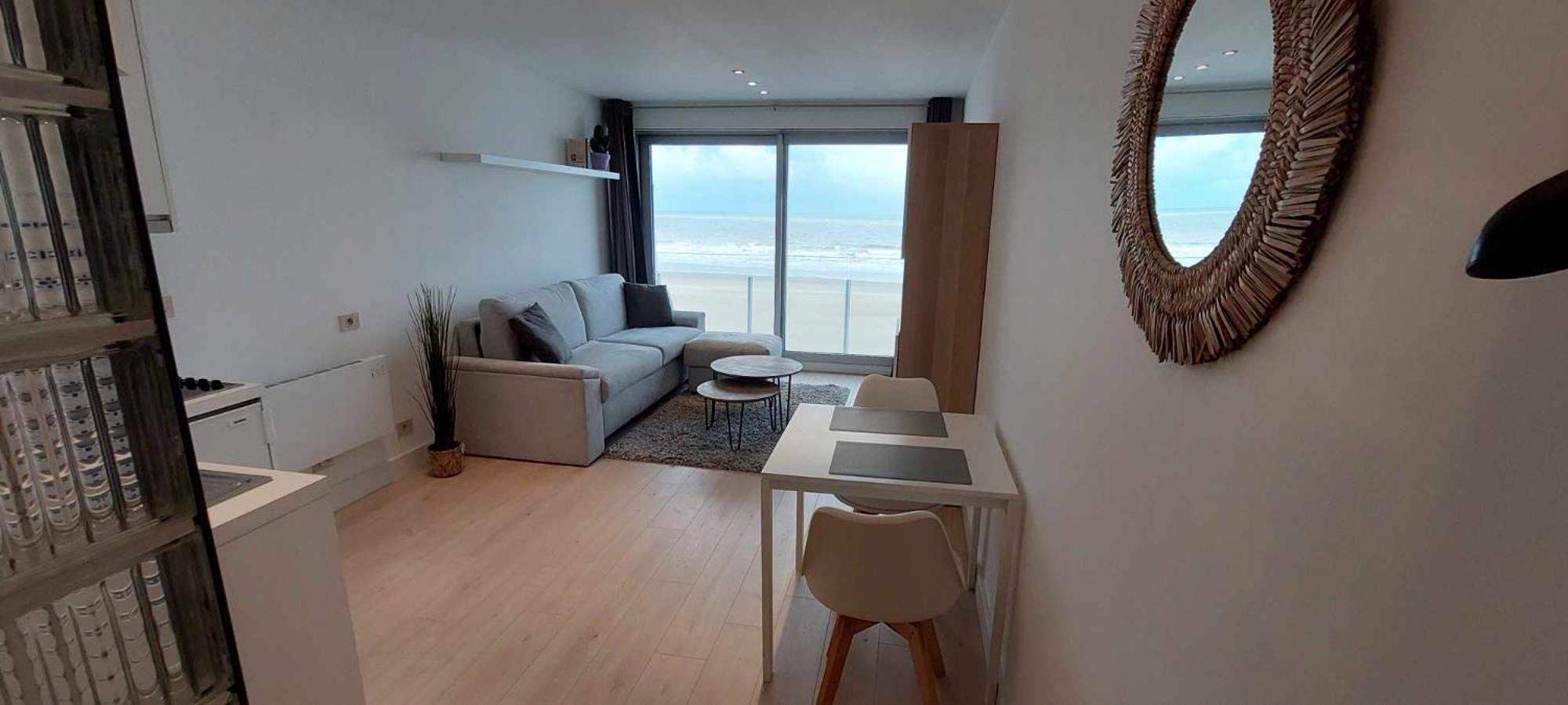 Studio Met Frontaal Zeezicht Middelkerke Ngoại thất bức ảnh